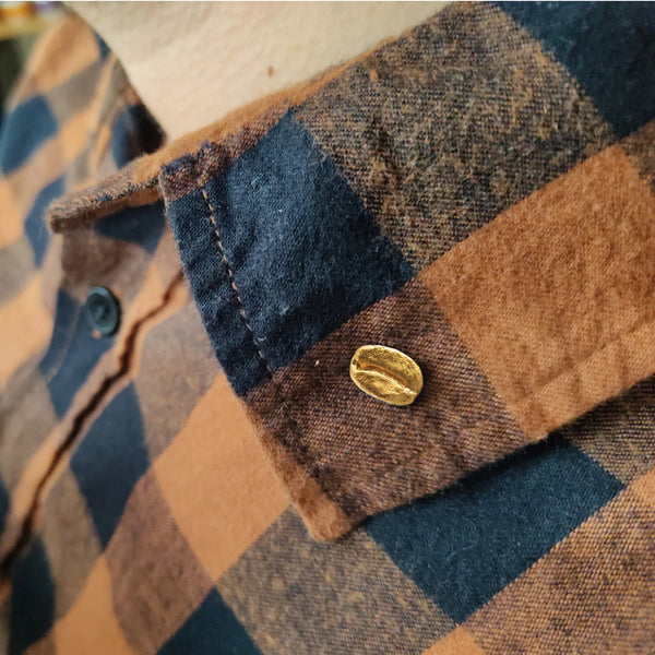 Pin Café Caturra en plata con baño de oro