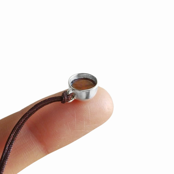 Collar Café Tintico con hilo en plata esmaltada